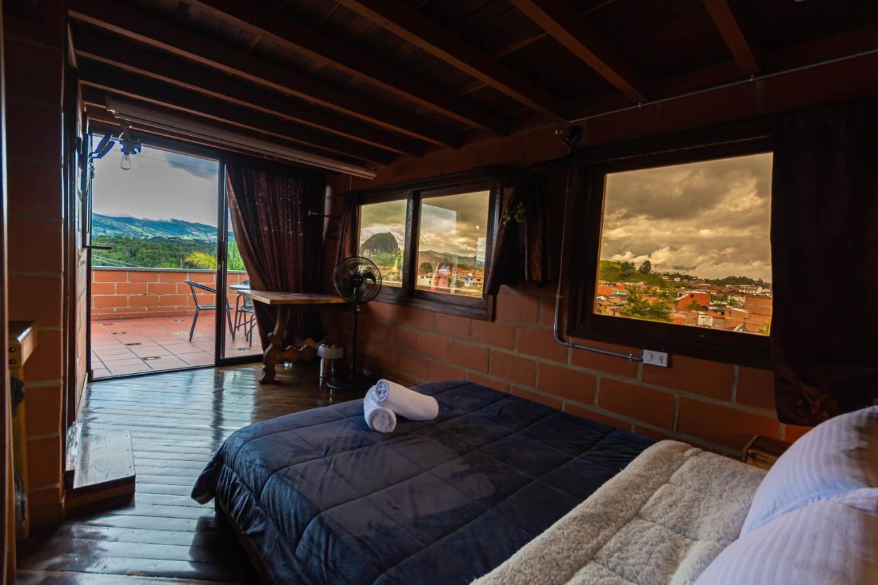 Hotel Le Chateau Guatape Guatapé Exterior foto